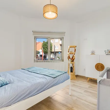 Home2book Coastal Retreat With Sea Views, Διαμέρισμα